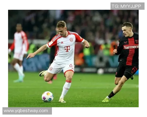 拜仁慕尼黑客场大胜,持续领跑德甲积分榜 拜仁慕尼黑客场大胜,持续领跑德甲积分榜