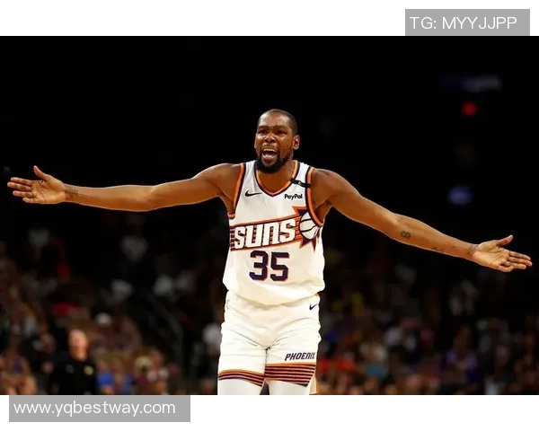 杜兰特迎来腹肌伤势复查,或将启动恢复训练计划 杜兰特迎来腹肌伤势复查,或将启动恢复训练计划