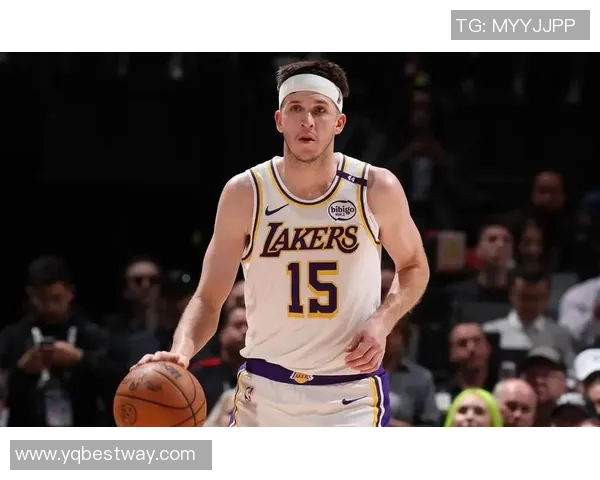 湖人大胜尼克斯，强势三连胜！全队状态火热，冲击季后赛再添动力