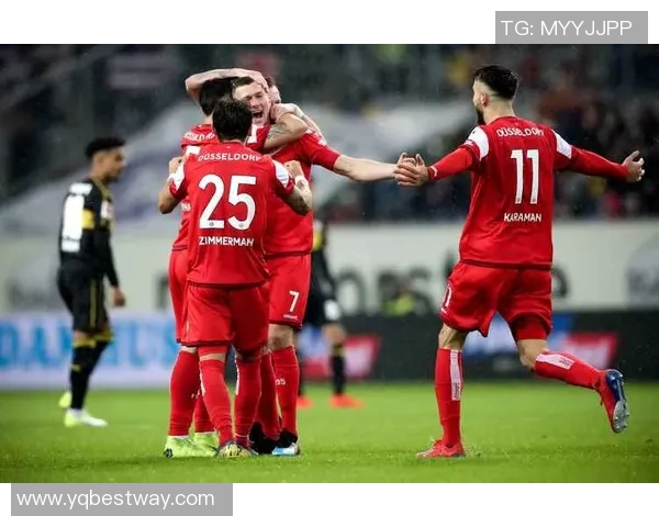 科隆主场遗憾失利，门兴格拉德巴赫取得宝贵胜利