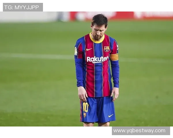 西甲最新主场无缘冠军！巴萨哑火失利，梅西独造两球难救主