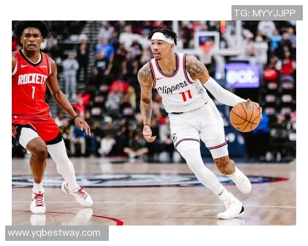 勇士不敌火箭，遭遇三连败：王者风范何时重现？