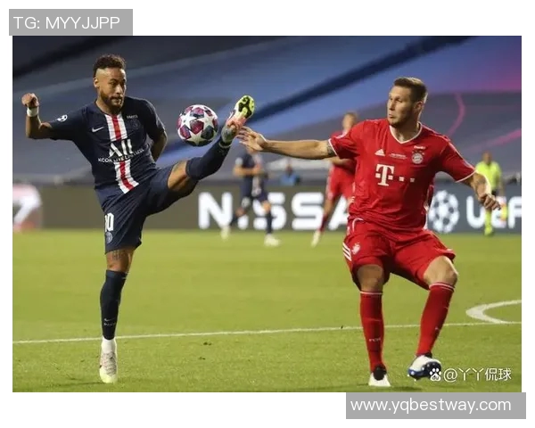 英超新赛季揭幕战：巴黎圣日耳曼对阵曼联，激烈对决引燃球迷热情