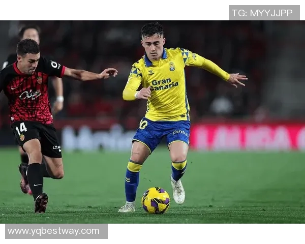 贝蒂斯官宣边锋纳布里离队，西甲转会市场持续激烈交锋