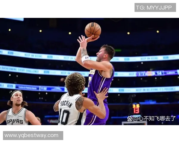 火箭战胜马刺，取得重要胜利：一场令人难忘的篮球盛宴