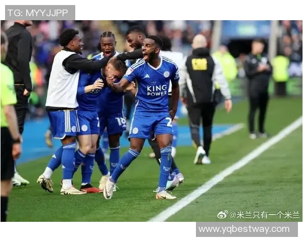 英超联赛即将重启！球迷期待英超巨头之间的激烈角逐！