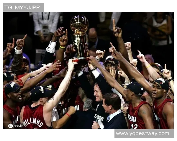 热火二阵点奇扑29分，逆转局势震撼全场